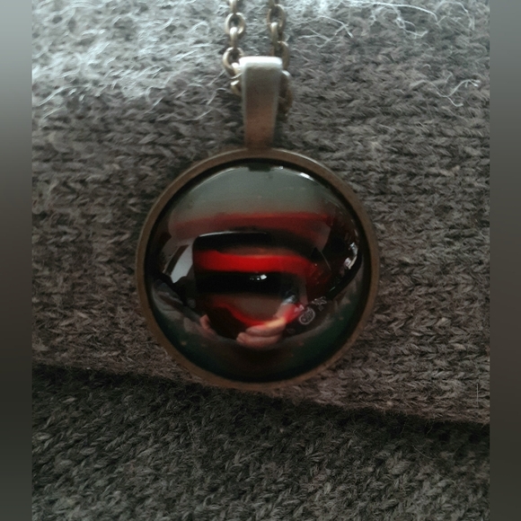 2/$20! Superman pendant necklace - Picture 11 of 15